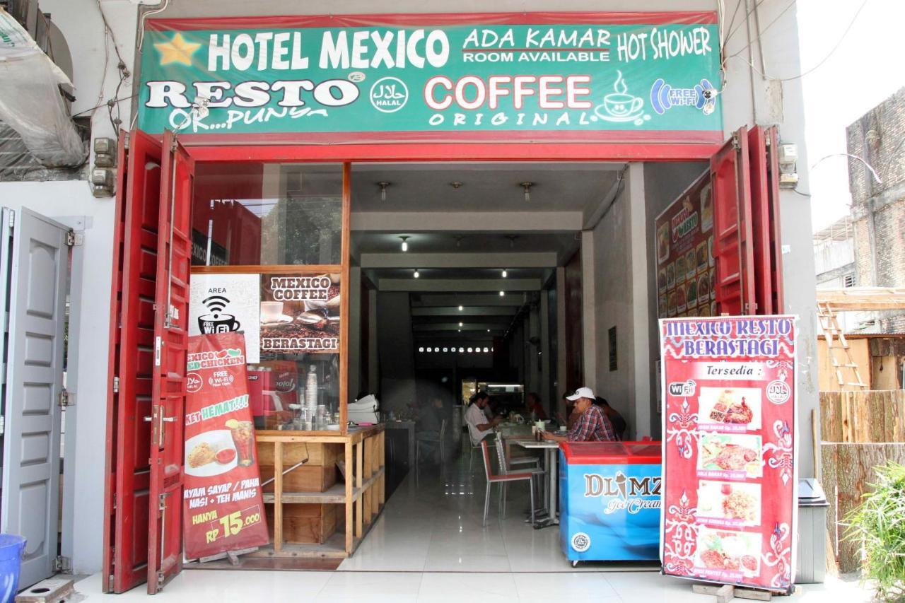 Hotel Mexico Berastagi Bagian luar foto